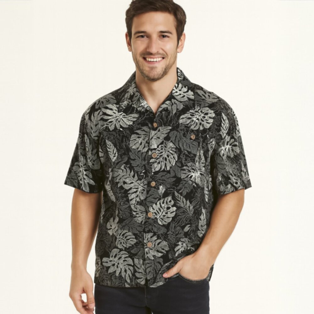 VINTAGE Puritan Short Sleeve Button Up Tropical Leaf Shirt